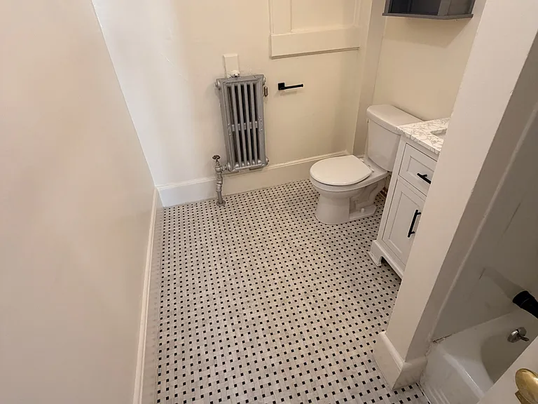69 S Pleasant St #13 — Photo 9