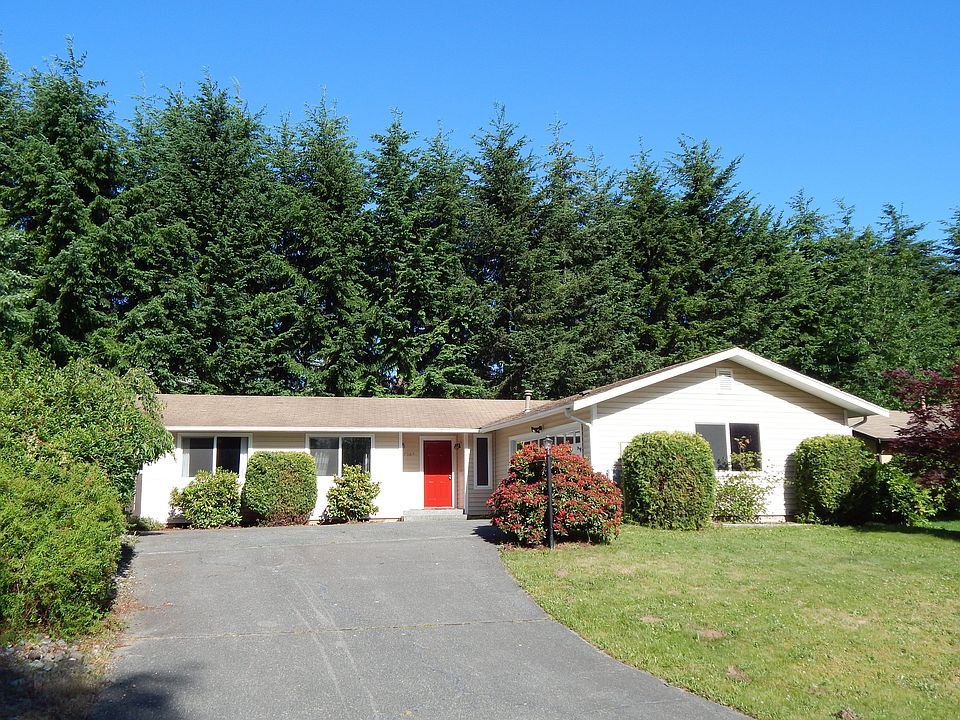 1st image of 7564 Blackbird Dr NE