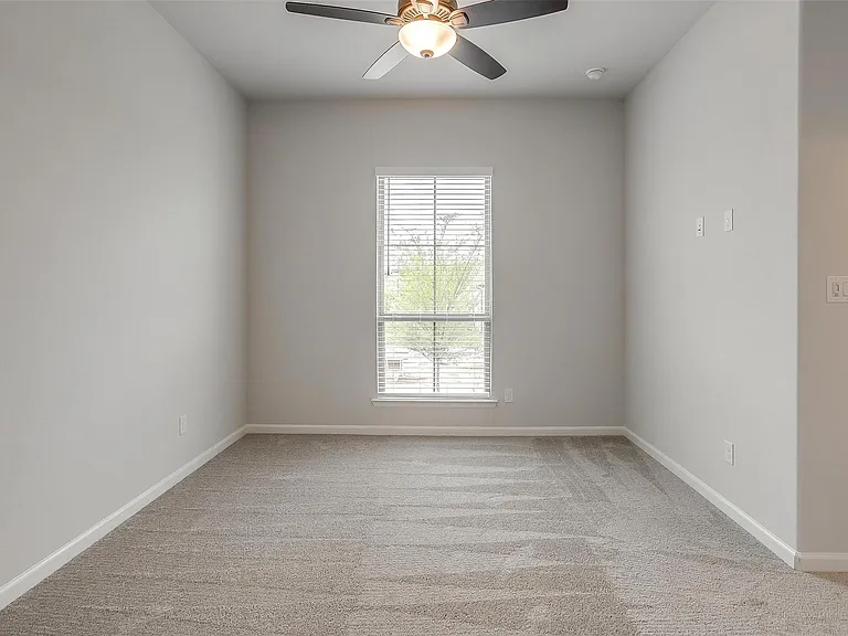 10434 Peonia St — Photo 19