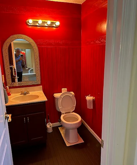 5810 Meadowview Dr — Photo 3