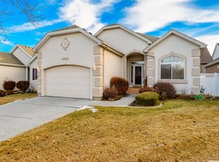 10052 S Remembrance Ln, South Jordan, UT 84095