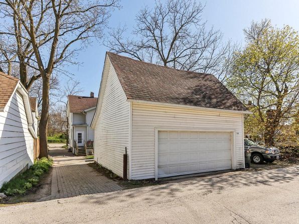114 East Washington STREET, West Bend, WI 53095