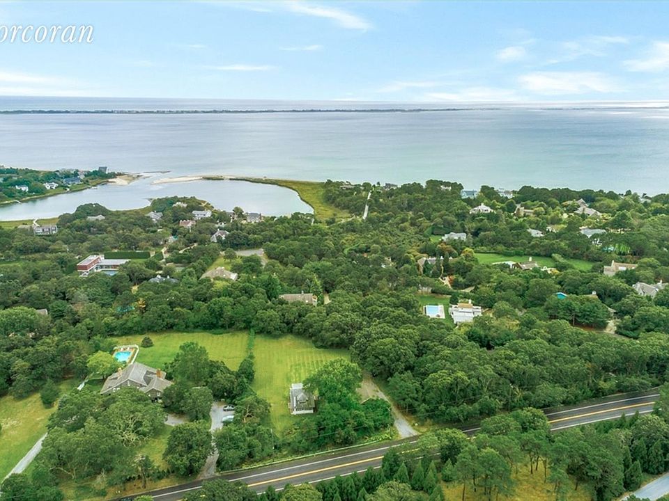 1st image of 370 Montauk Hwy