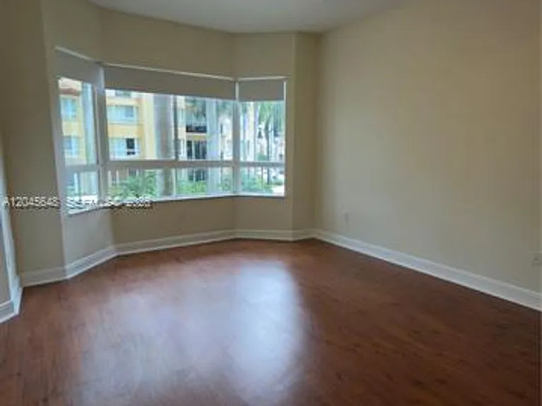 16100 Emerald Estates Dr #CU-281 — Photo 20