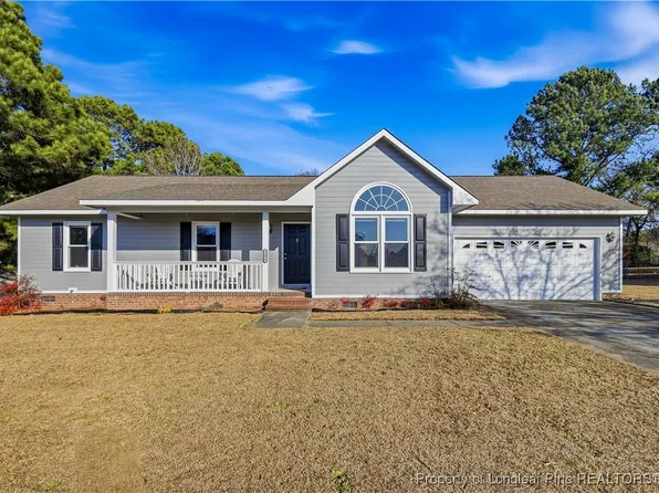 5275 Marvin Dr, Spring Lake, NC 28390