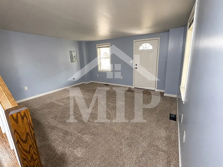 Unit Photo