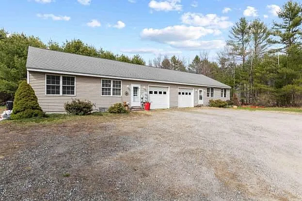 561 Mountfort Rd #A — Photo 1