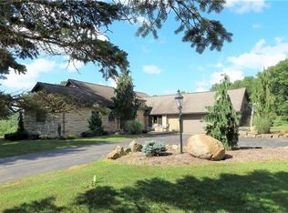 1189 Lindsey Rd, New Castle, PA 16105