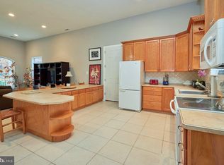 12815 Braddock Rd, Clifton, VA 20124