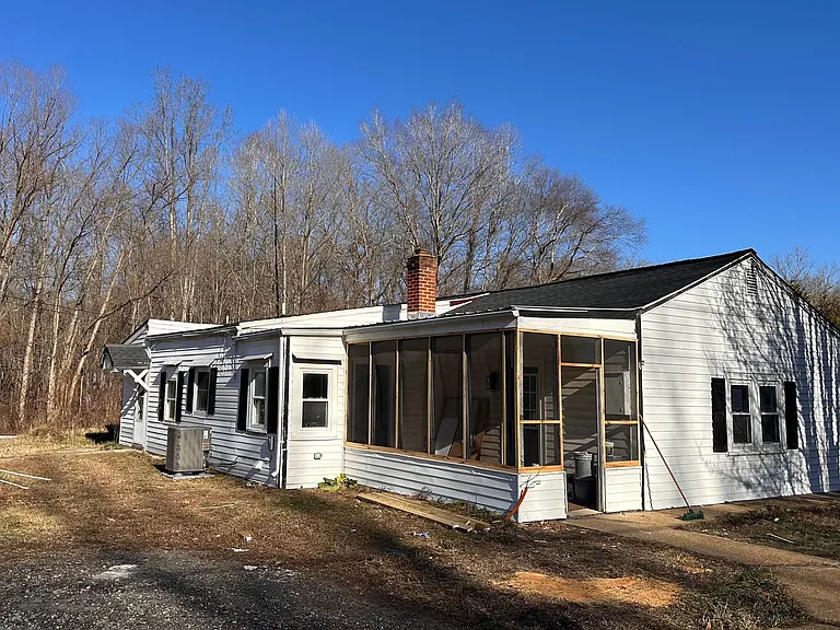 24241 Colton Point Rd — Photo 8