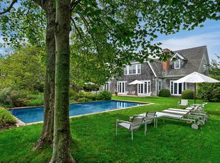 254 Captains Neck Ln, Southampton, NY 11968