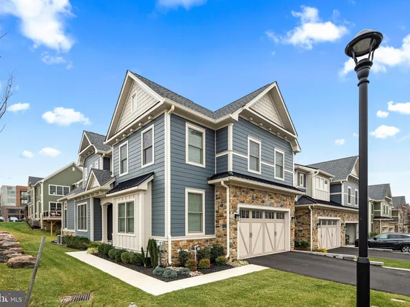 506 Dawes Ln #60, Ambler, PA 19002