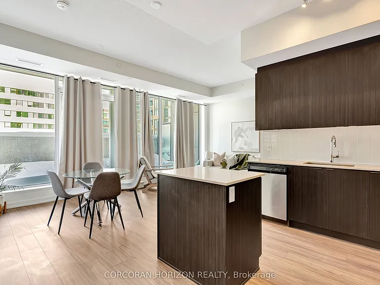 55 Duke St W #509 — Photo 11