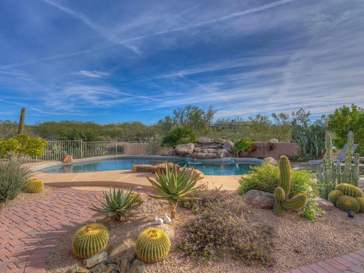 5 bed, 4.5 bath, 3760 sqft, $6,000 — Photo 1