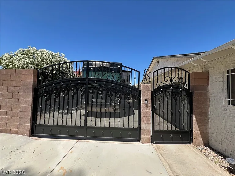 3310 W Mardon Ave — Photo 31