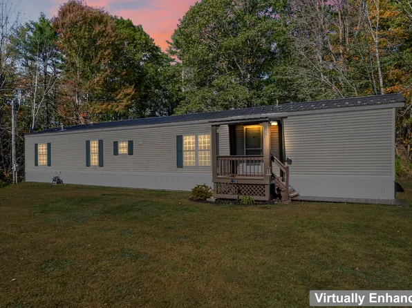 6 Forest Lane, Chelsea, ME 04330