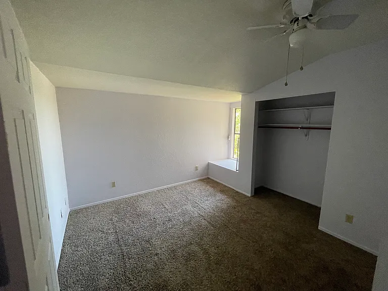 4685 W Lessing Ln — Photo 10
