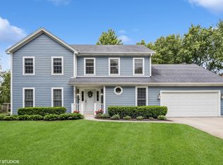 2139 Riverlea Cir, Naperville, IL 60565