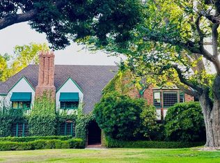 719 N Maple Dr, Beverly Hills, CA 90210