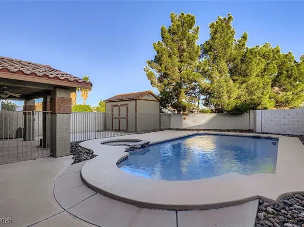 233 Mariposa Way, Henderson, NV 89015