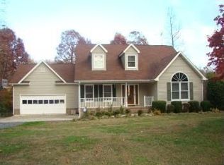 5346 Ramseur Julian Rd, Liberty, NC 27298