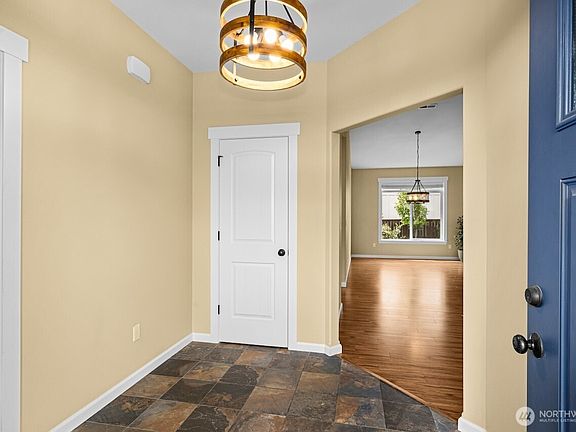 4th image of 1201 N Tanglewood Court
