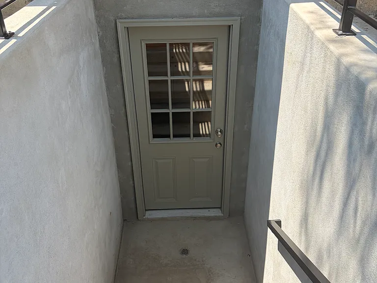 S 1680 E — Photo 20