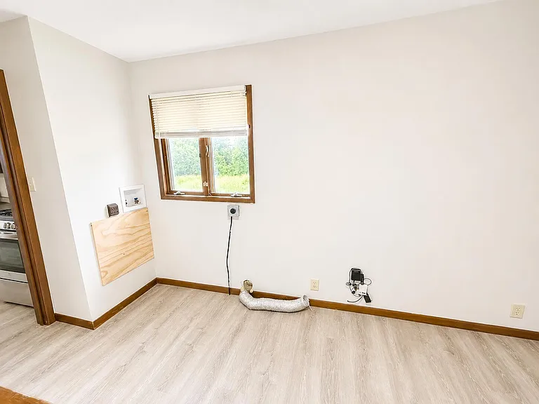 4284 State Road J — Photo 12