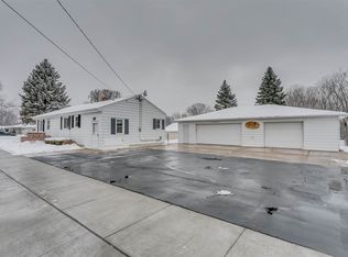2101 Hazen Rd, Green Bay, WI 54311