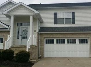 1321 Cascade Cir NW, Canton, OH 44708