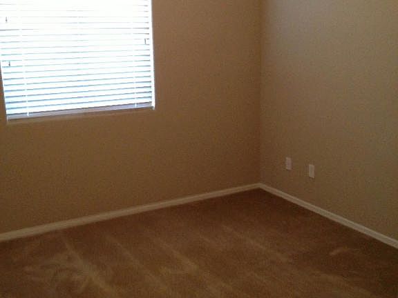 4th image of 7312 S 14th Dr