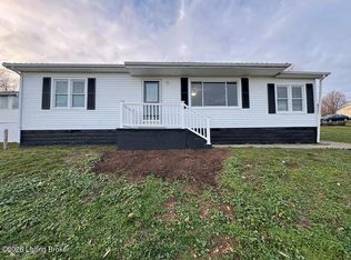 427 Foxspring Ave, Flemingsburg, KY 41041