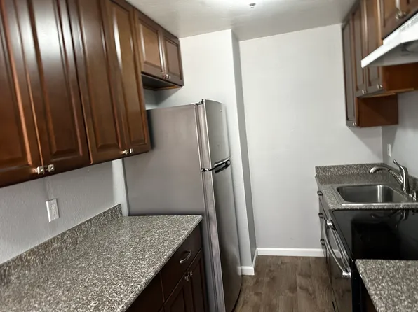 2230 84th Ave APT A, Oakland, CA 94605