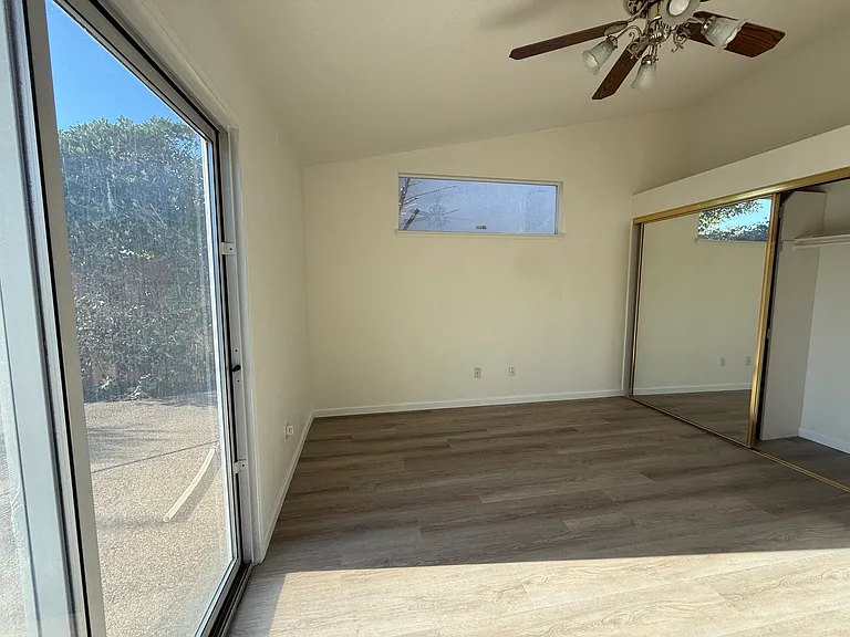 8568 Derlin Way — Photo 12