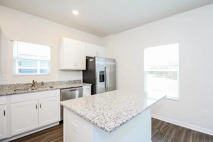 183 Dorian Loop — Photo 6