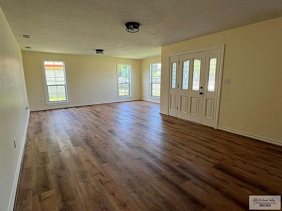 2nd image of 1184 Milam Ave
