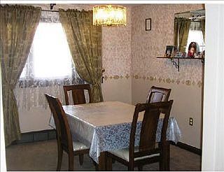 5th image of 209 Laursen Dr