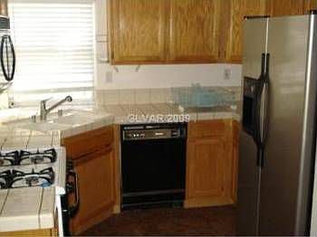 2nd image of 9209 Kentucky Oaks Dr