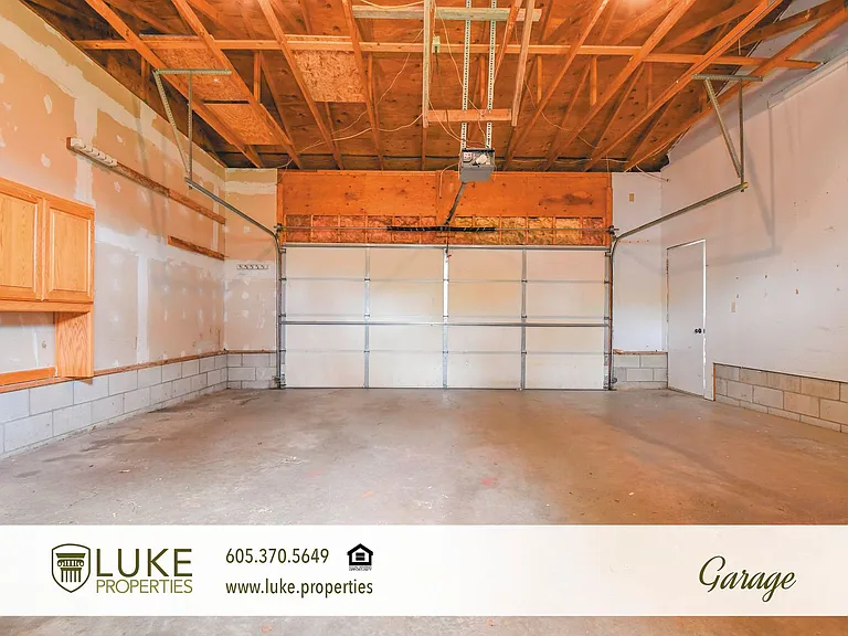 5213 E Prospect St — Photo 21