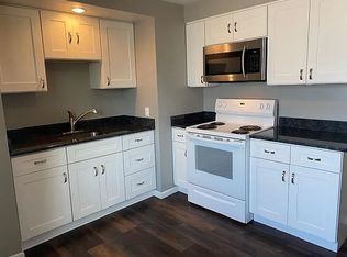 17105 Madison Ave APT 2, Lakewood, OH 44107