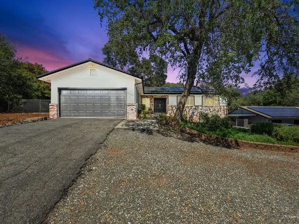 2741 Wentworth Rd, Cameron Park, CA 95682