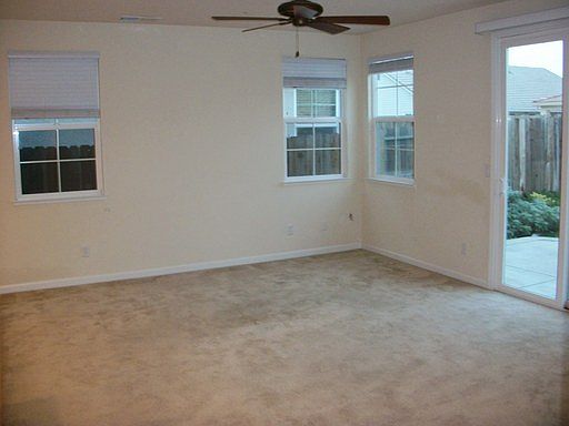 4th image of 2213 Reinecke Ct