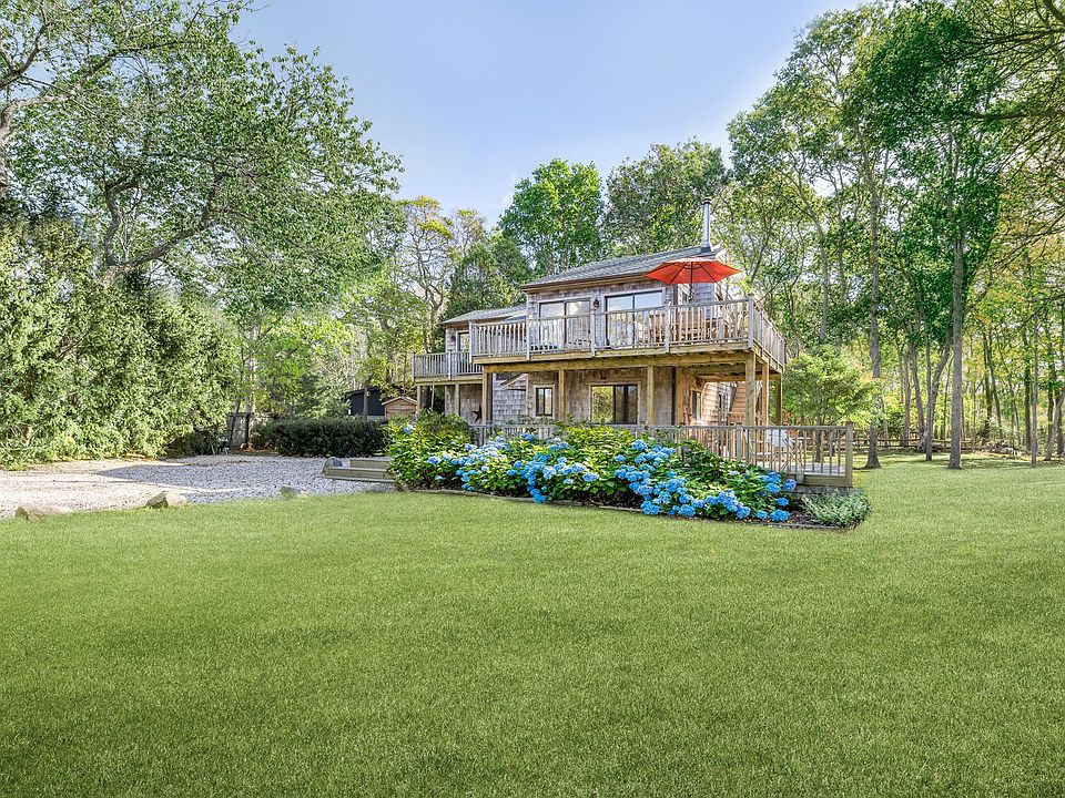 1st image of 268 Fresh Pond Rd