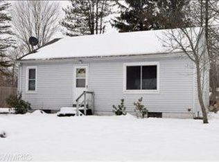 1026 1st St, Bangor, MI
