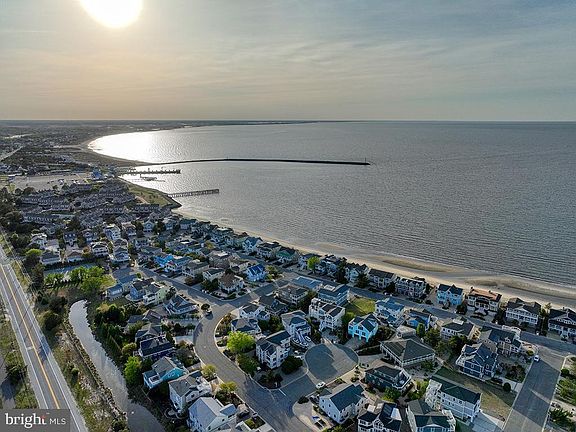 3rd image of 105 Henlopen Shores Cir