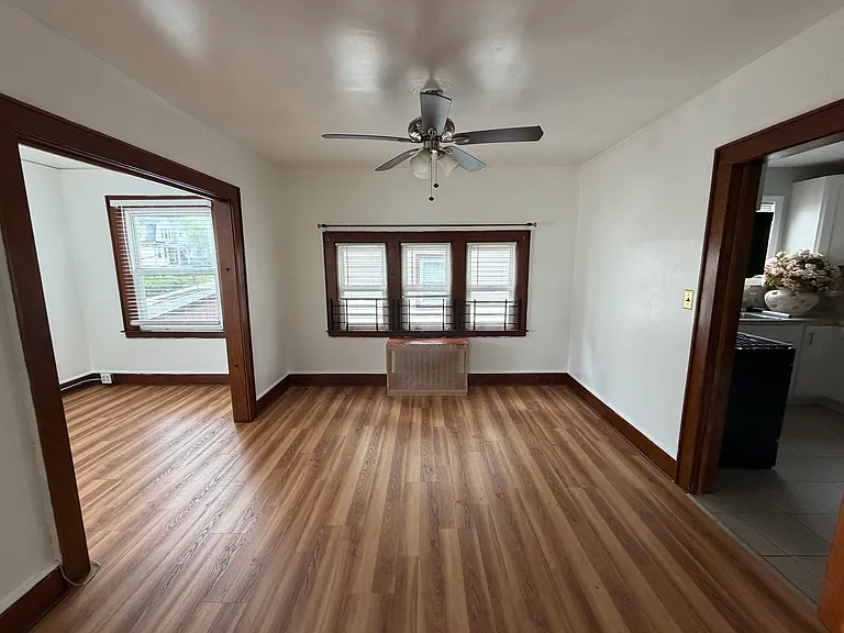 13 Maple St #2 — Photo 2