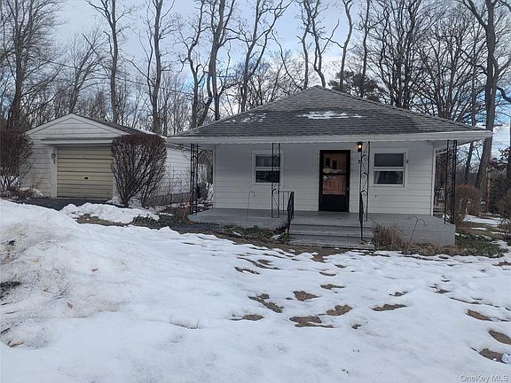 2nd image of 2 Quannacut Road