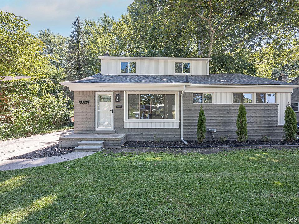 1st image of 30673 Westfield St