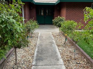 24217 N Jahant Ct, Acampo, CA 95220