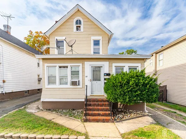 17 George St, South River, NJ 08882
